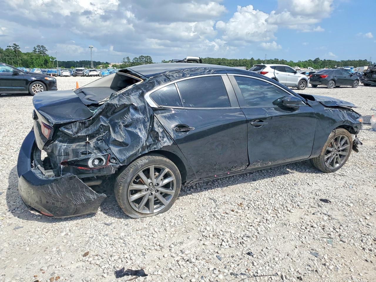 2022 MAZDA 3
