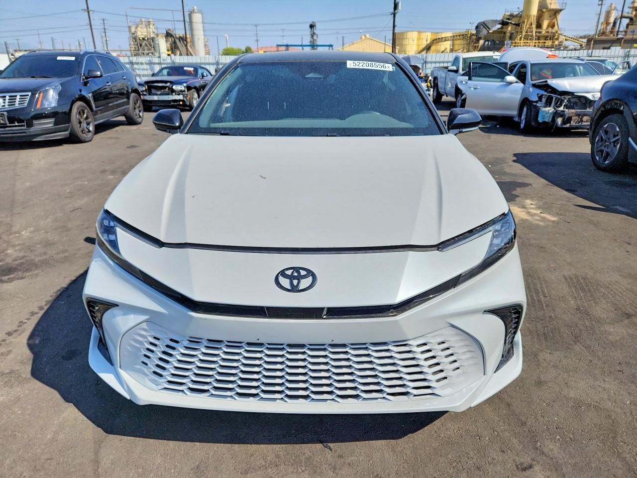 2025 TOYOTA CAMRY