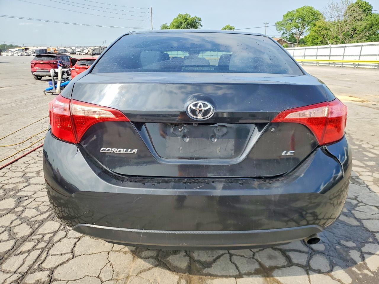 2018 TOYOTA COROLLA
