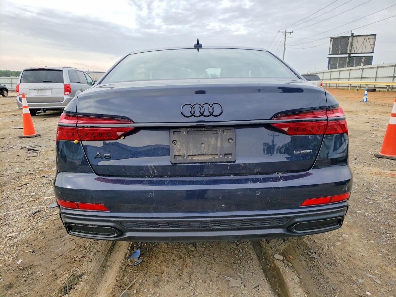 2021 AUDI A6