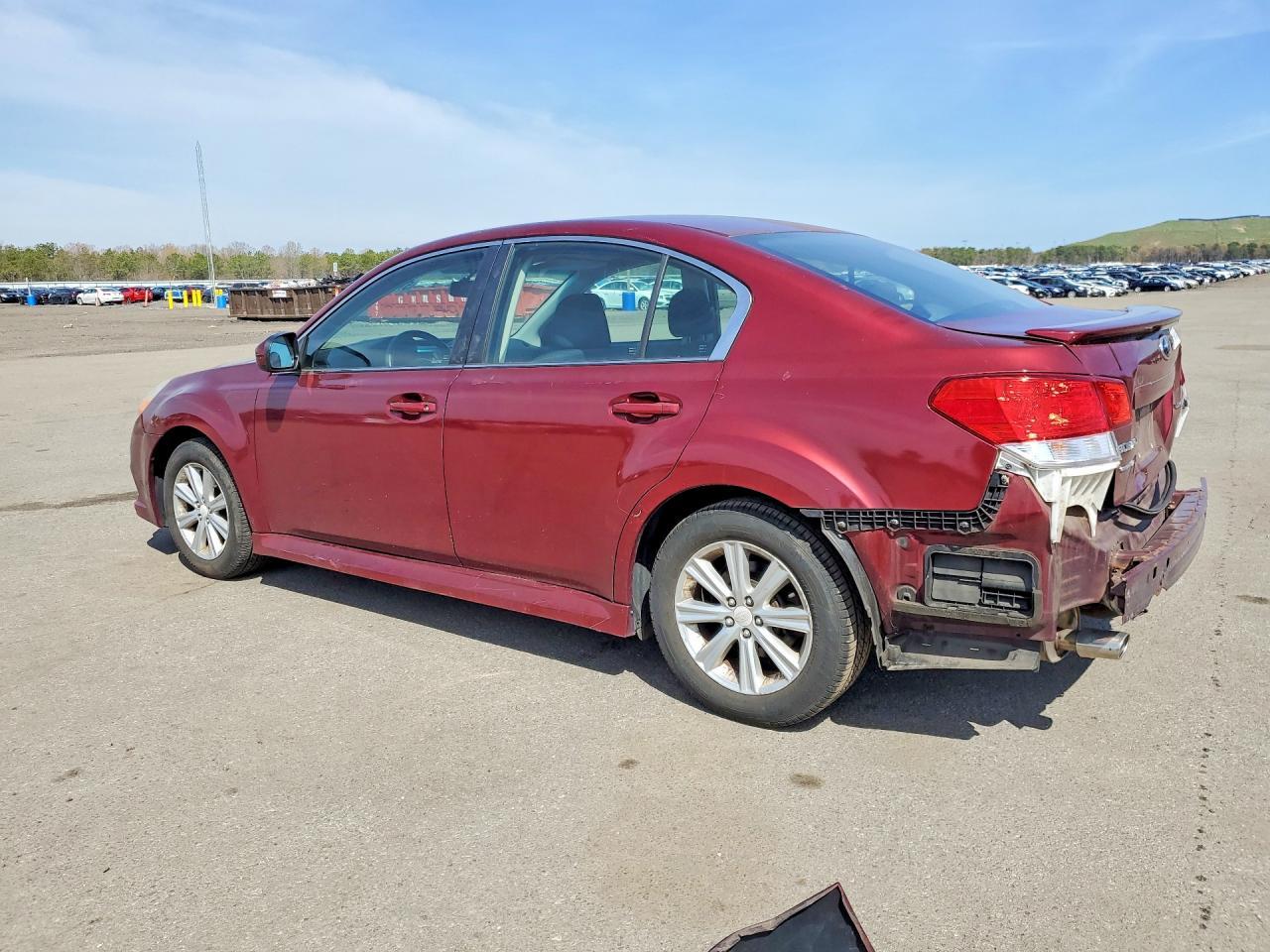 2012 SUBARU Legacy