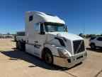 2016 VOLVO Vn
