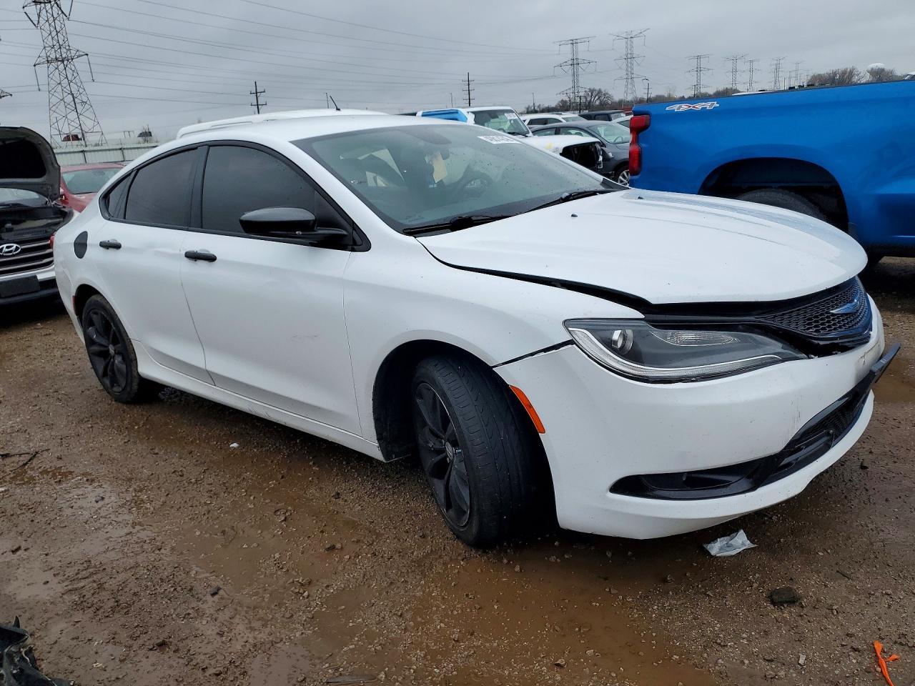 2015 CHRYSLER 200