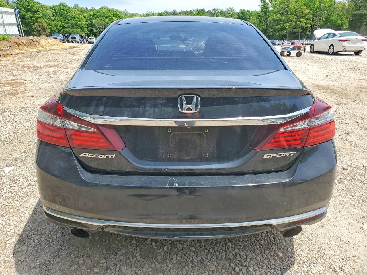 2016 HONDA ACCORD
