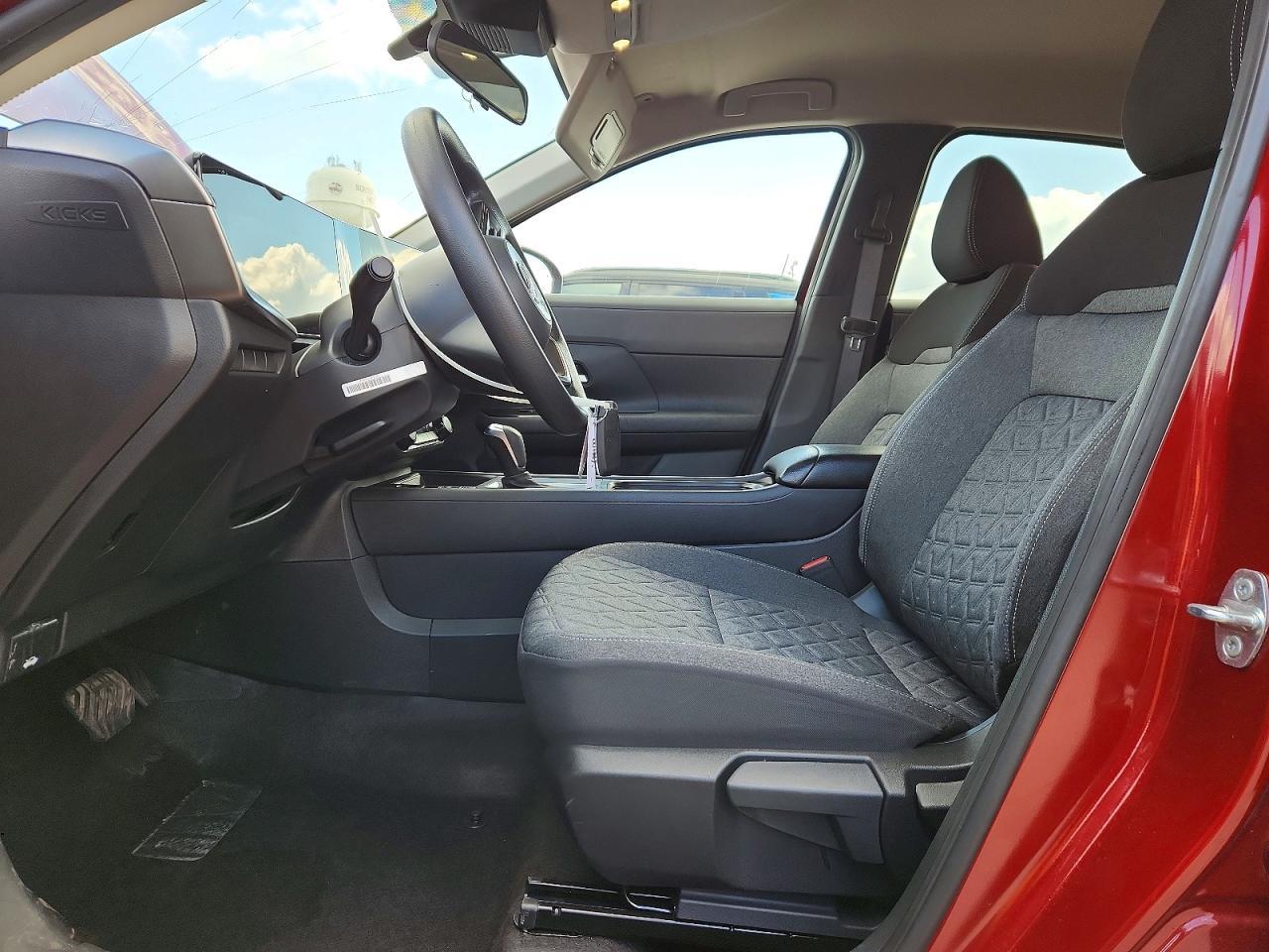 2026 NISSAN KICKS