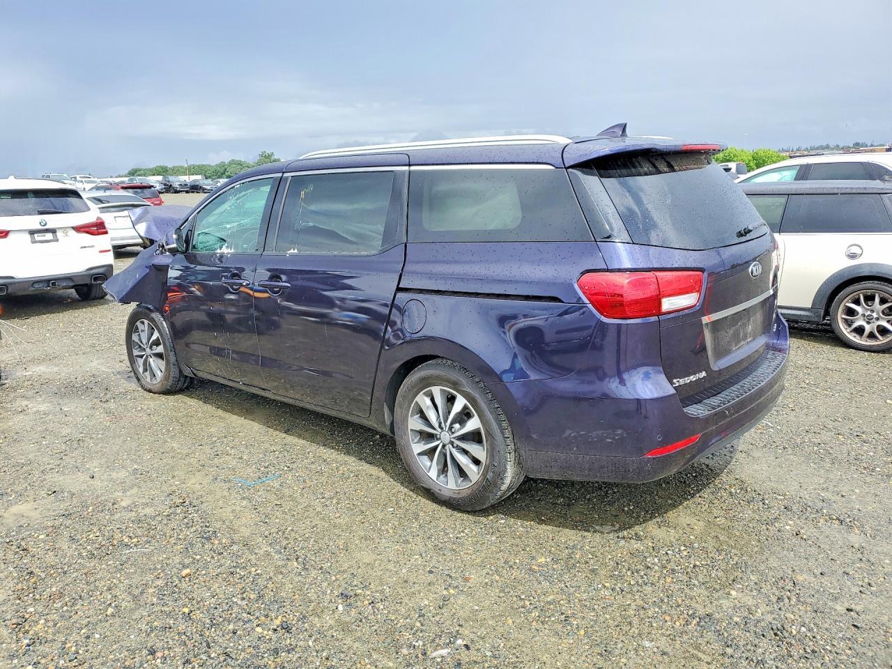 2018 KIA SEDONA