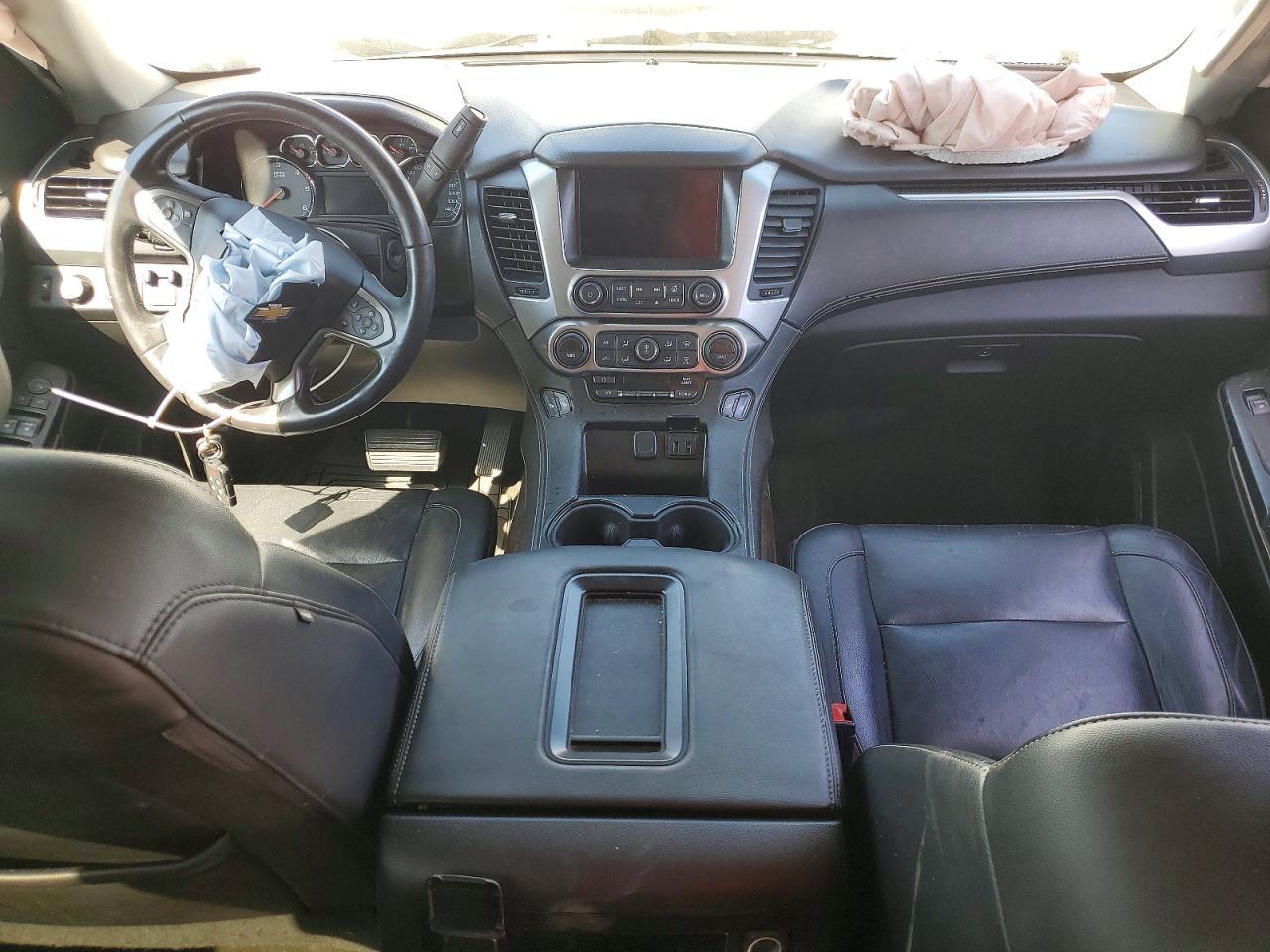 2017 CHEVROLET Suburban