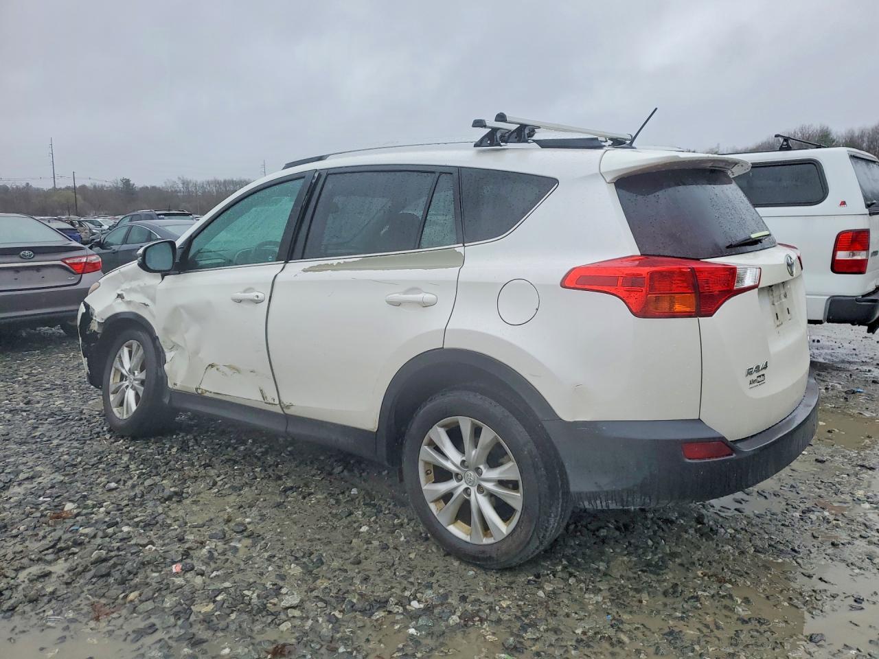 2014 TOYOTA RAV4