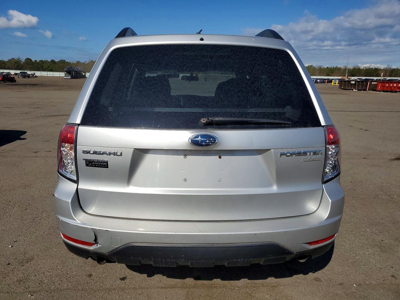 2010 SUBARU FORESTER