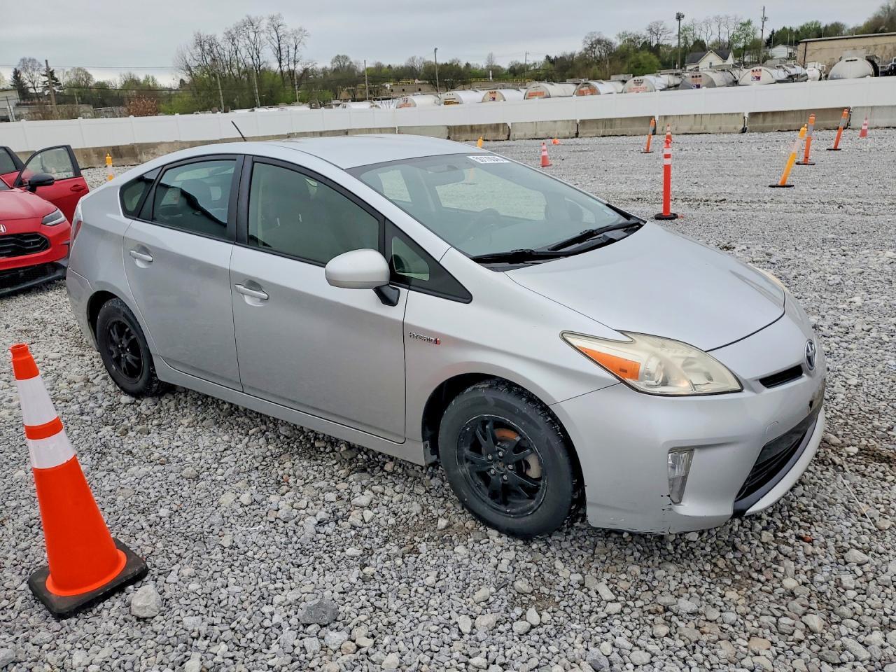 2012 TOYOTA PRIUS