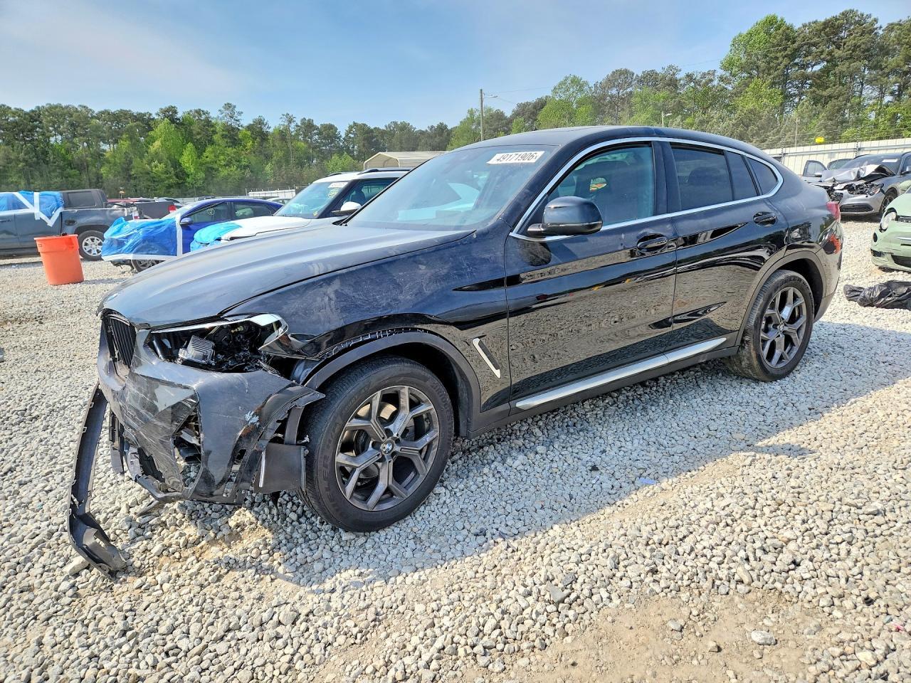 2023 BMW X4