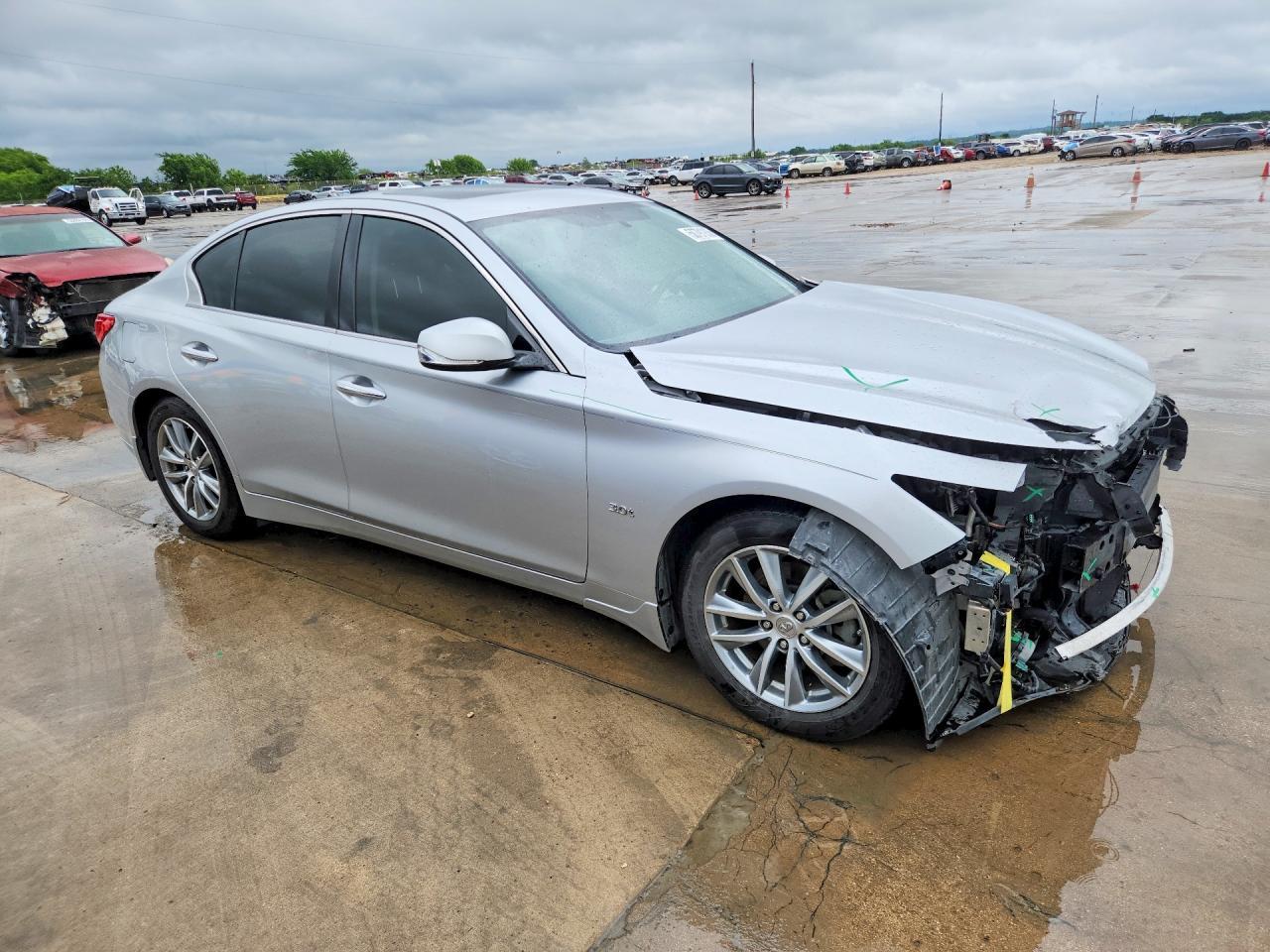 2017 INFINITI Q50