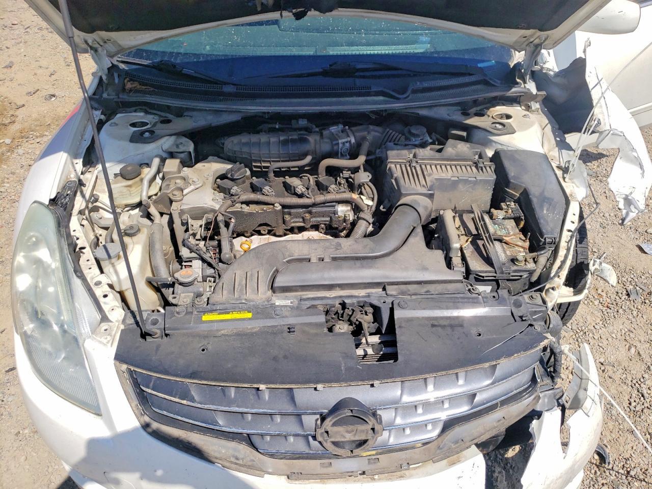 2011 NISSAN ALTIMA