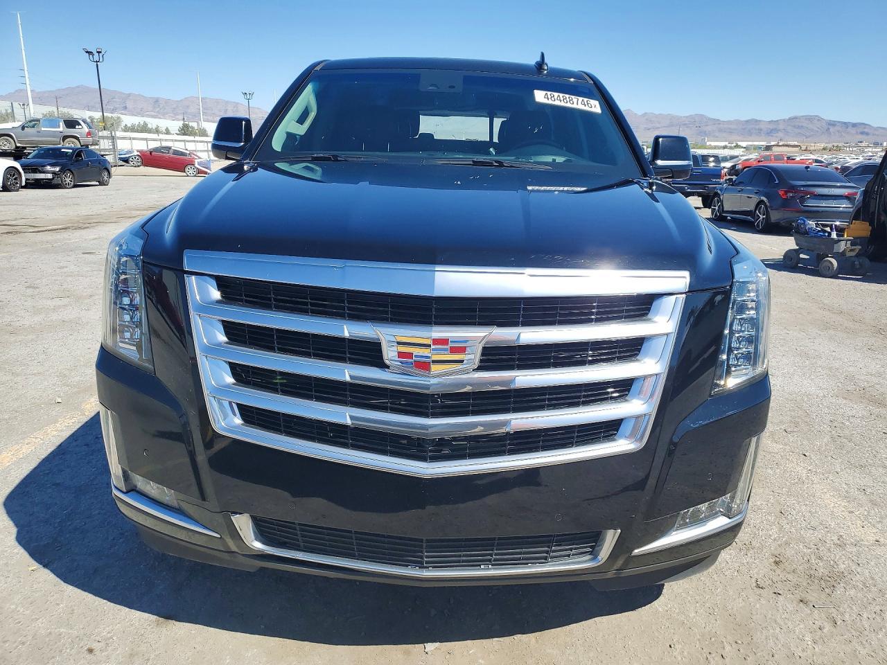 2017 CADILLAC ESCALADE