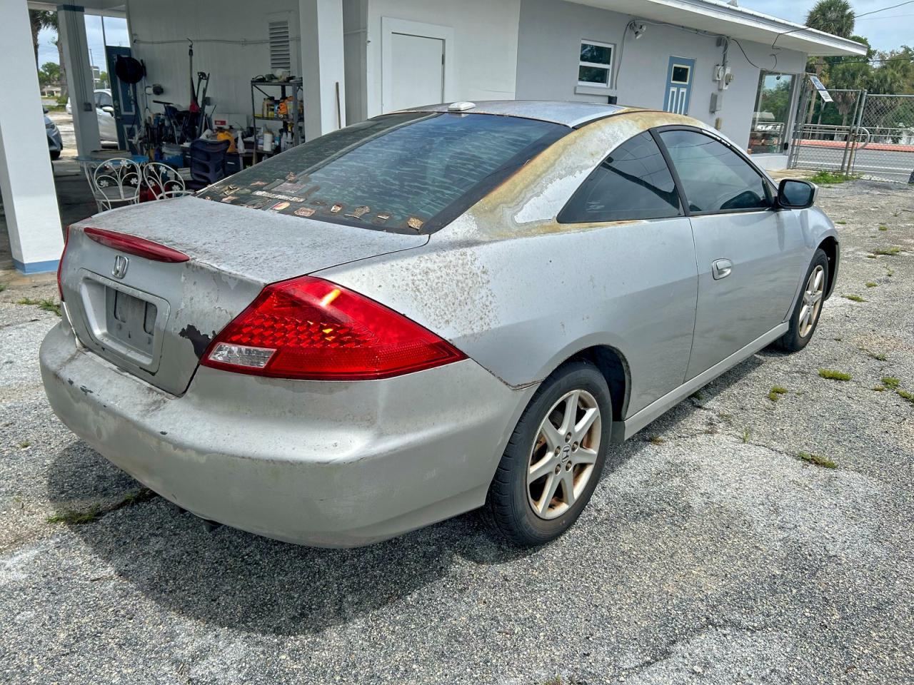 2006 HONDA ACCORD