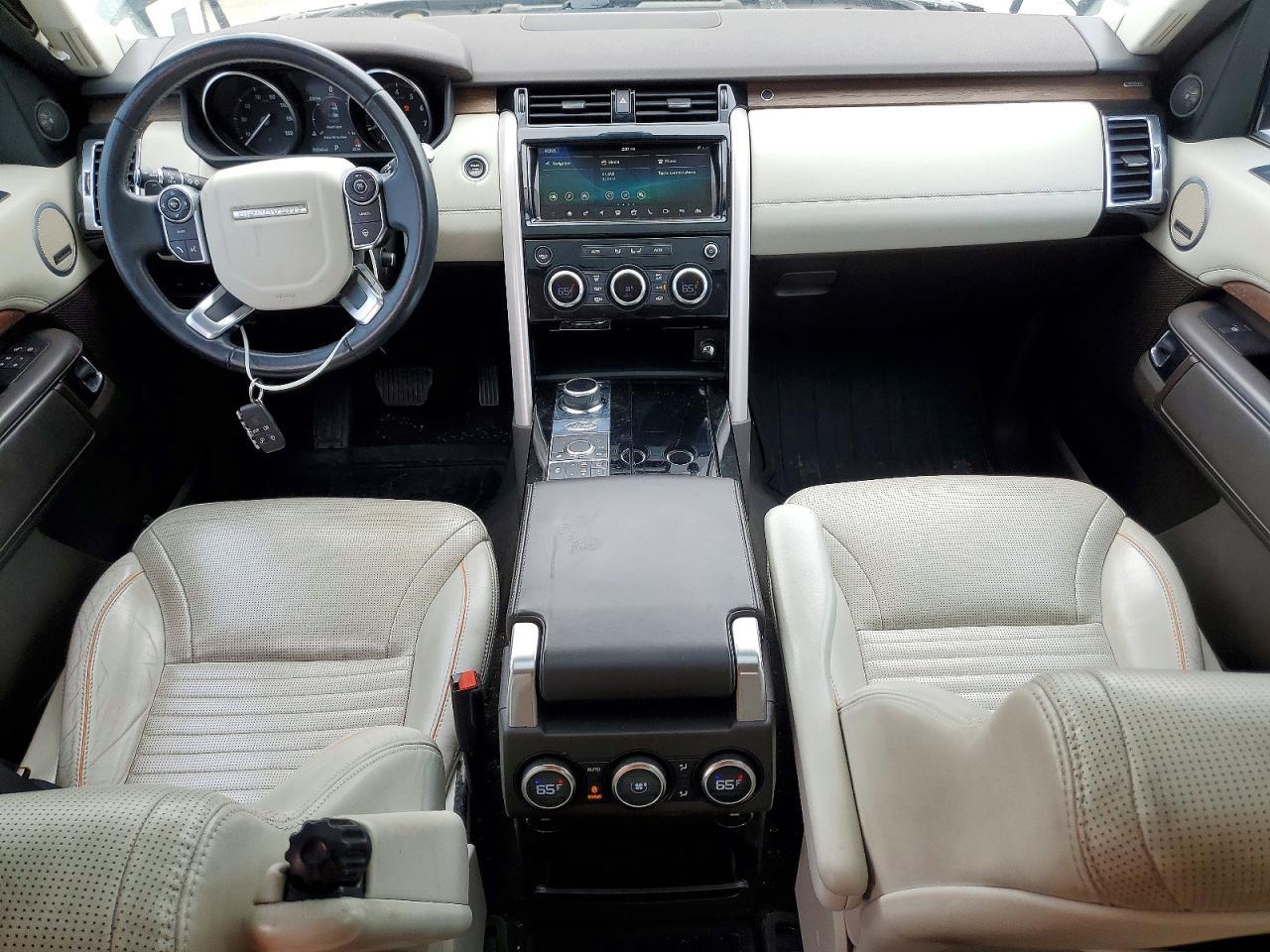 2017 LAND ROVER Discovery