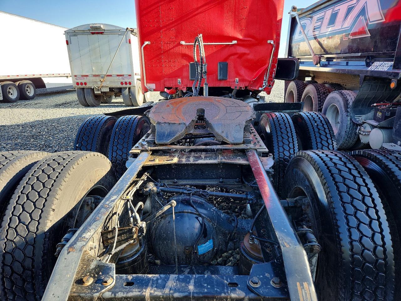 2019 Kenw T600