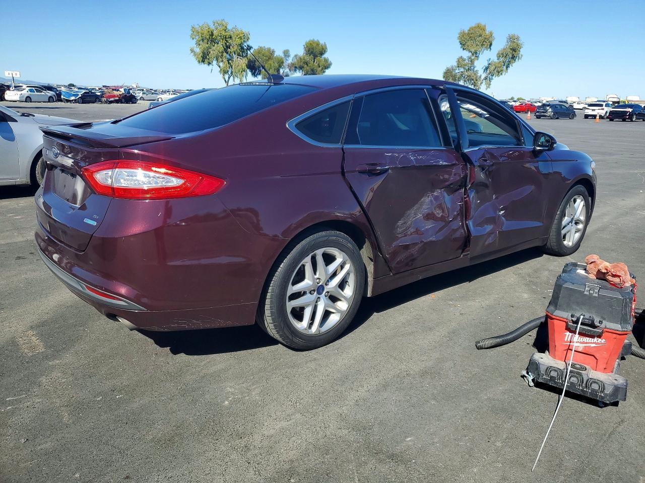 2013 FORD FUSION