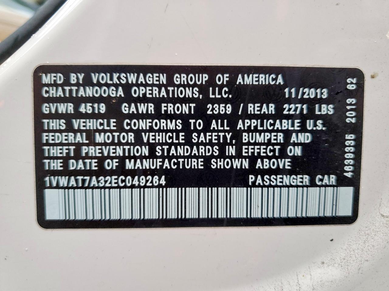 2014 VOLKSWAGEN Passat