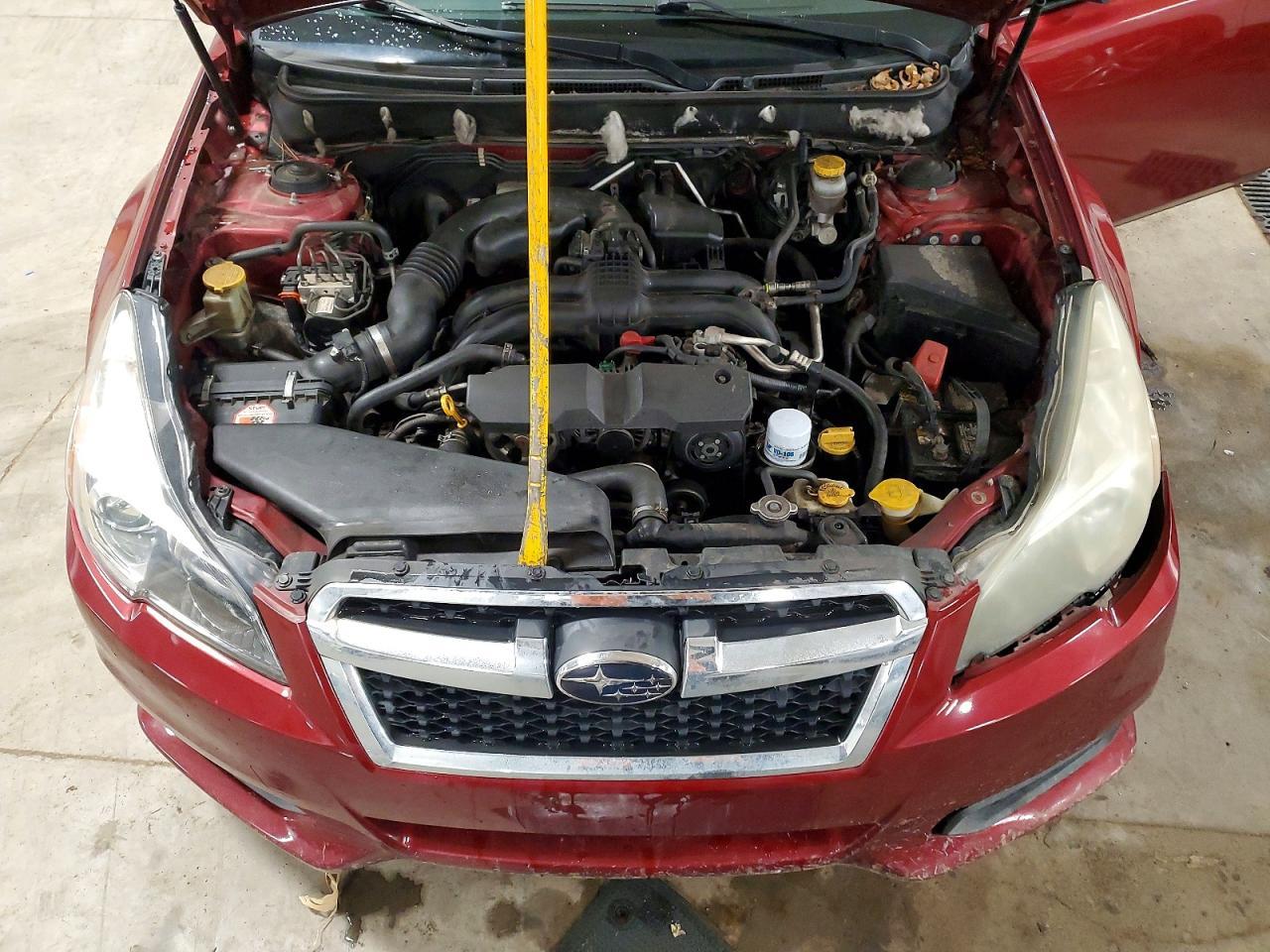 2013 SUBARU Legacy