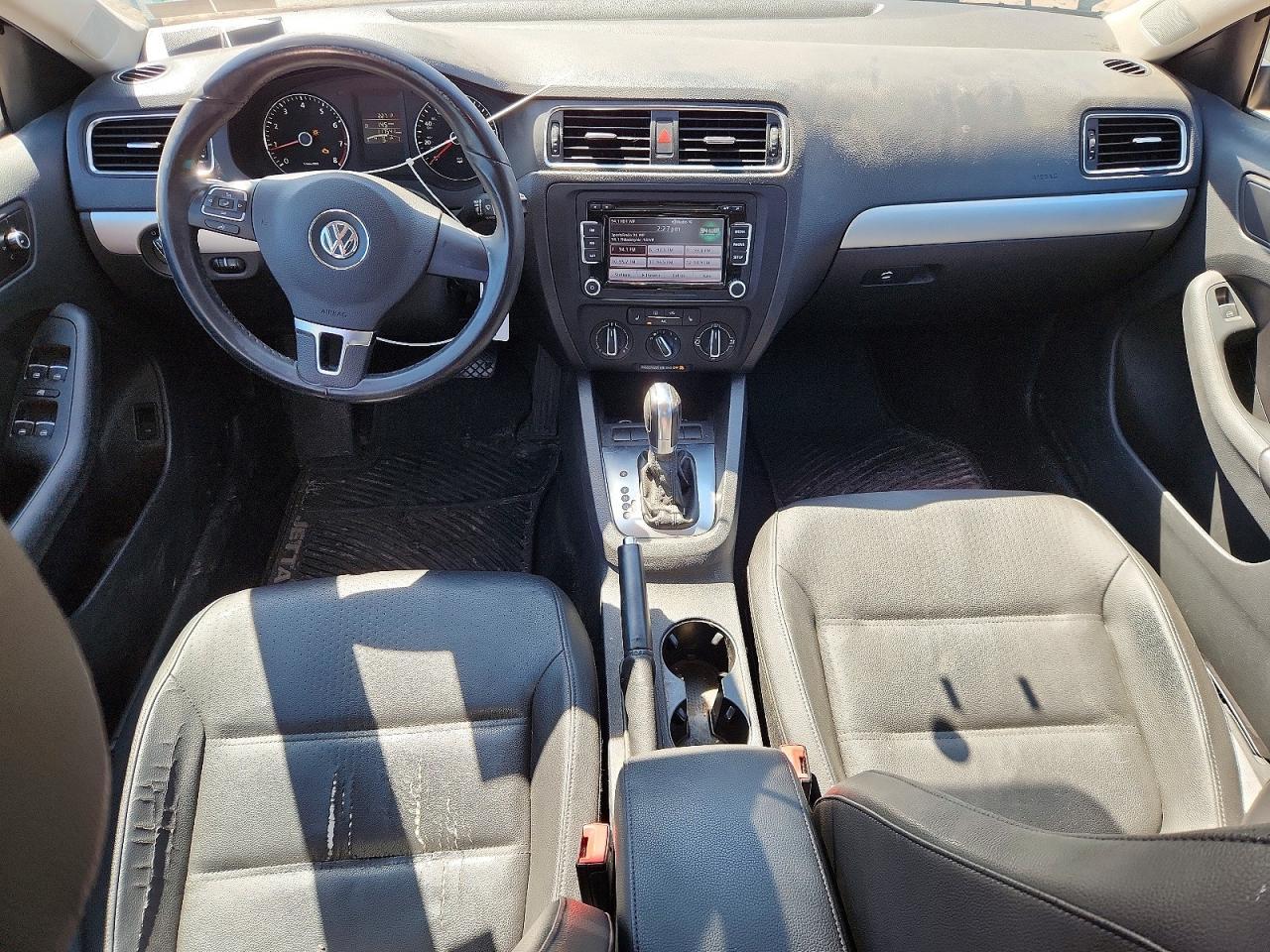2013 VOLKSWAGEN JETTA