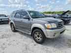 2004 TOYOTA Sequoia