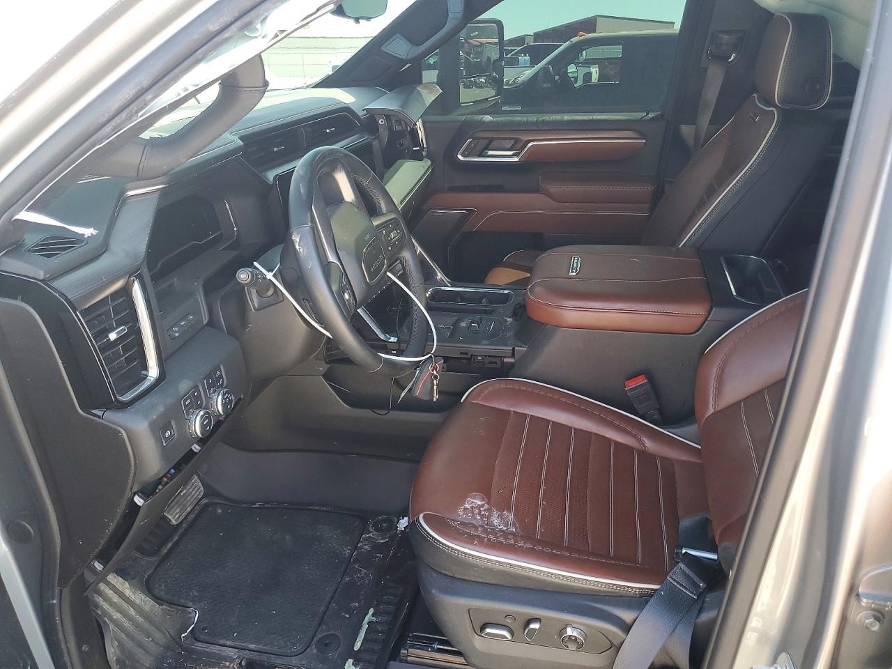 2025 GMC Sierra