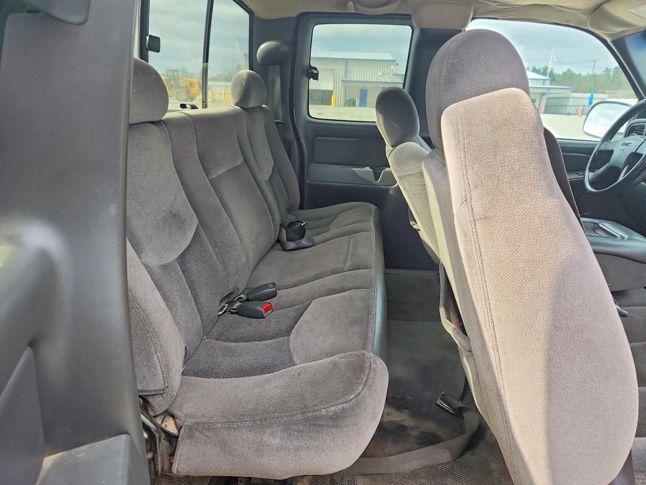 2005 GMC SIERRA 1500
