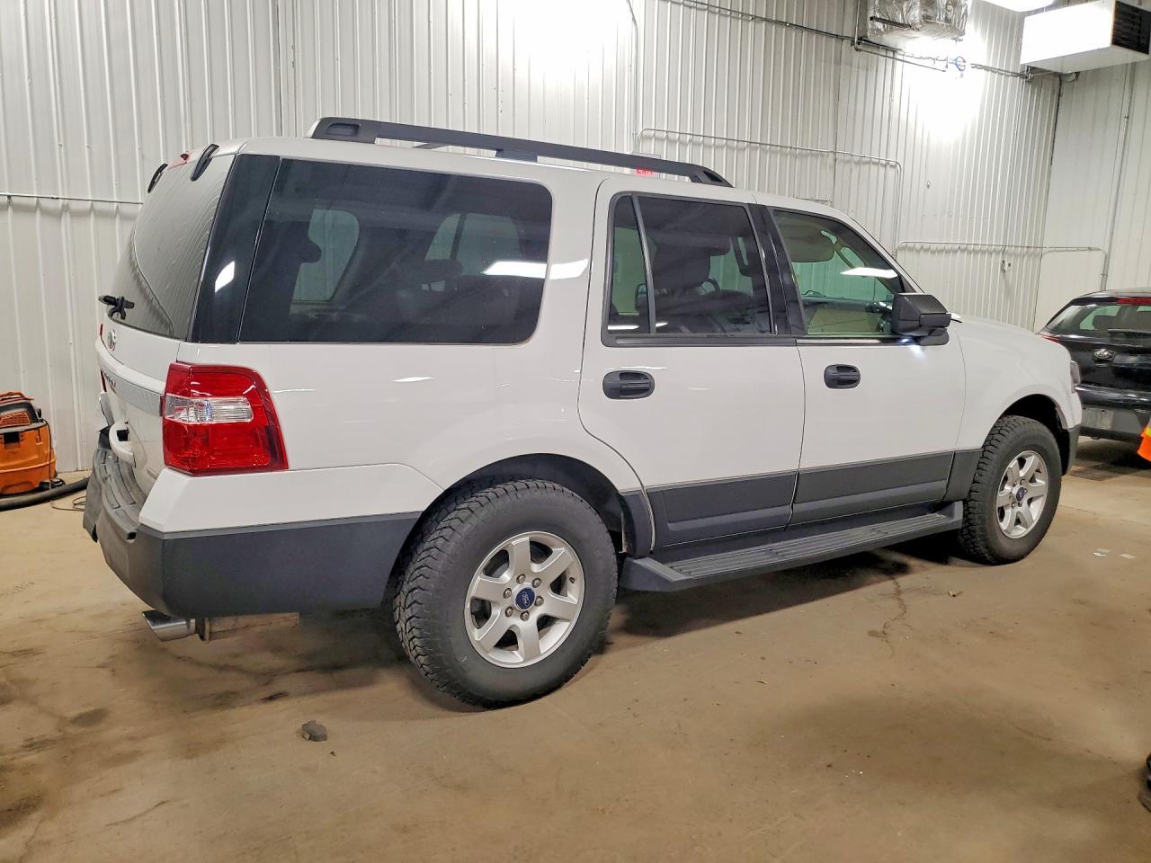 2015 FORD Expedition