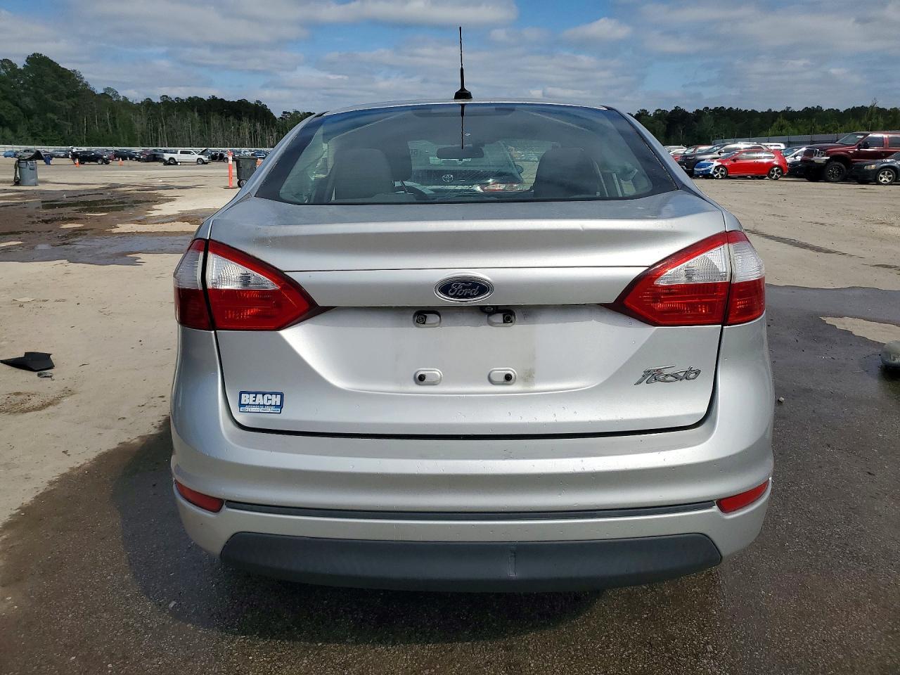 2018 FORD Fiesta