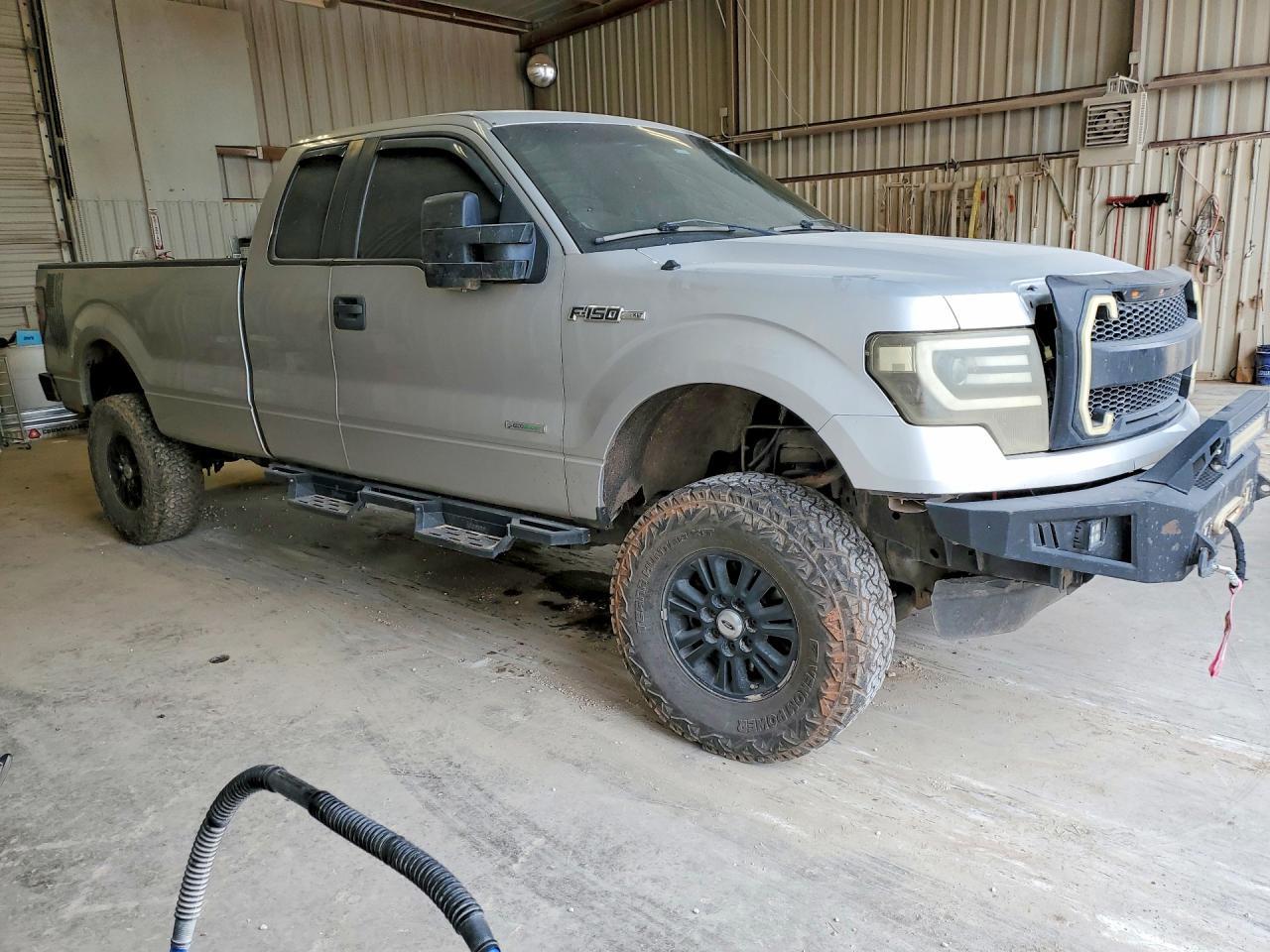 2013 FORD F-150