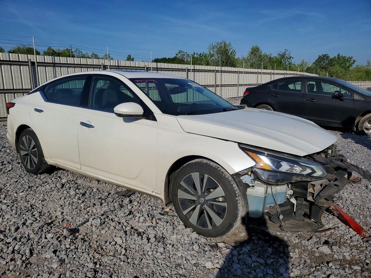 2019 NISSAN ALTIMA