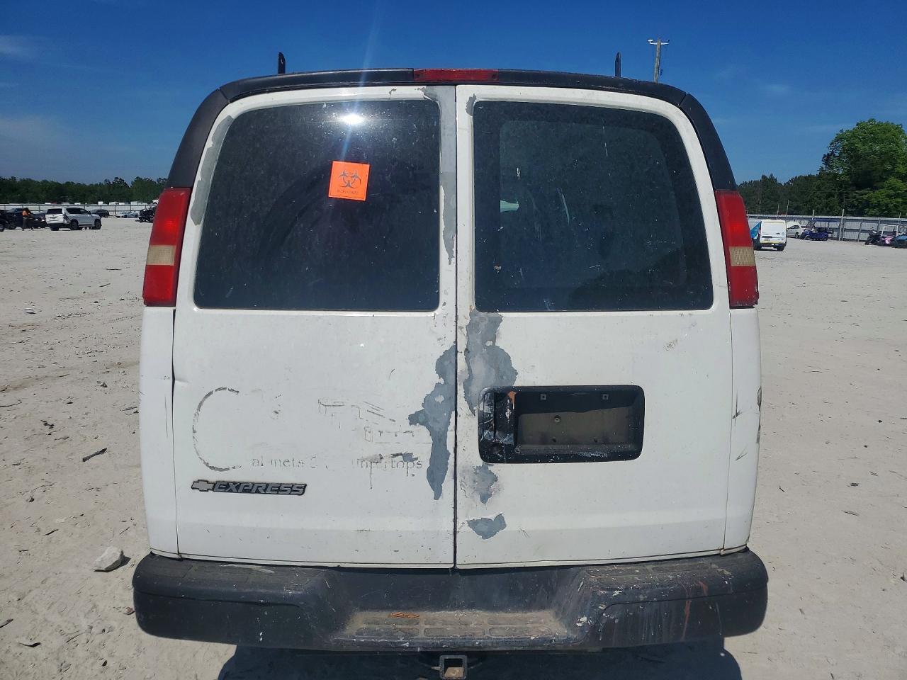 2006 CHEVROLET EXPRESS 2500