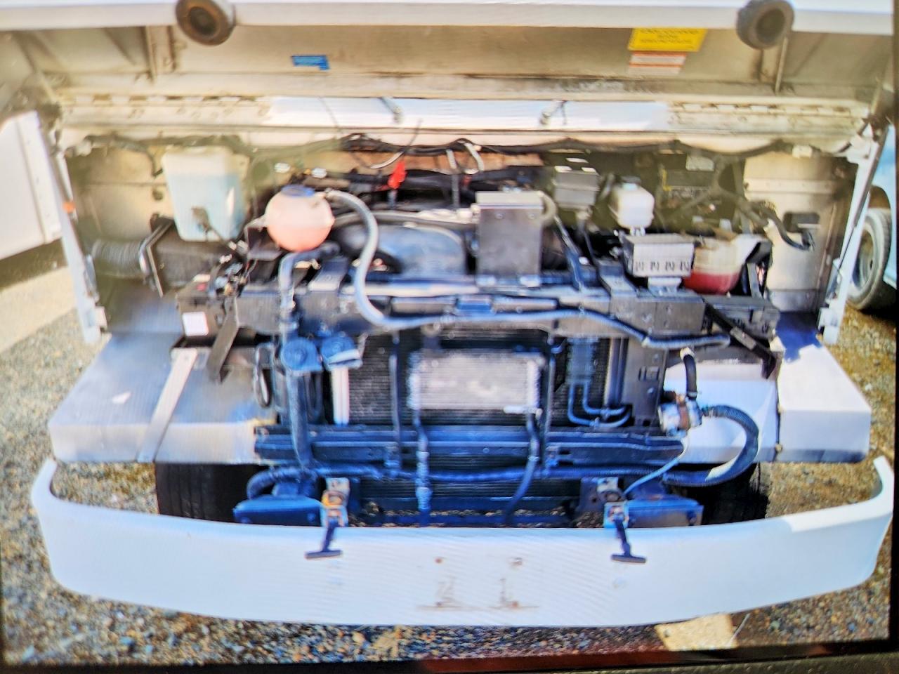 2010 FORD F59