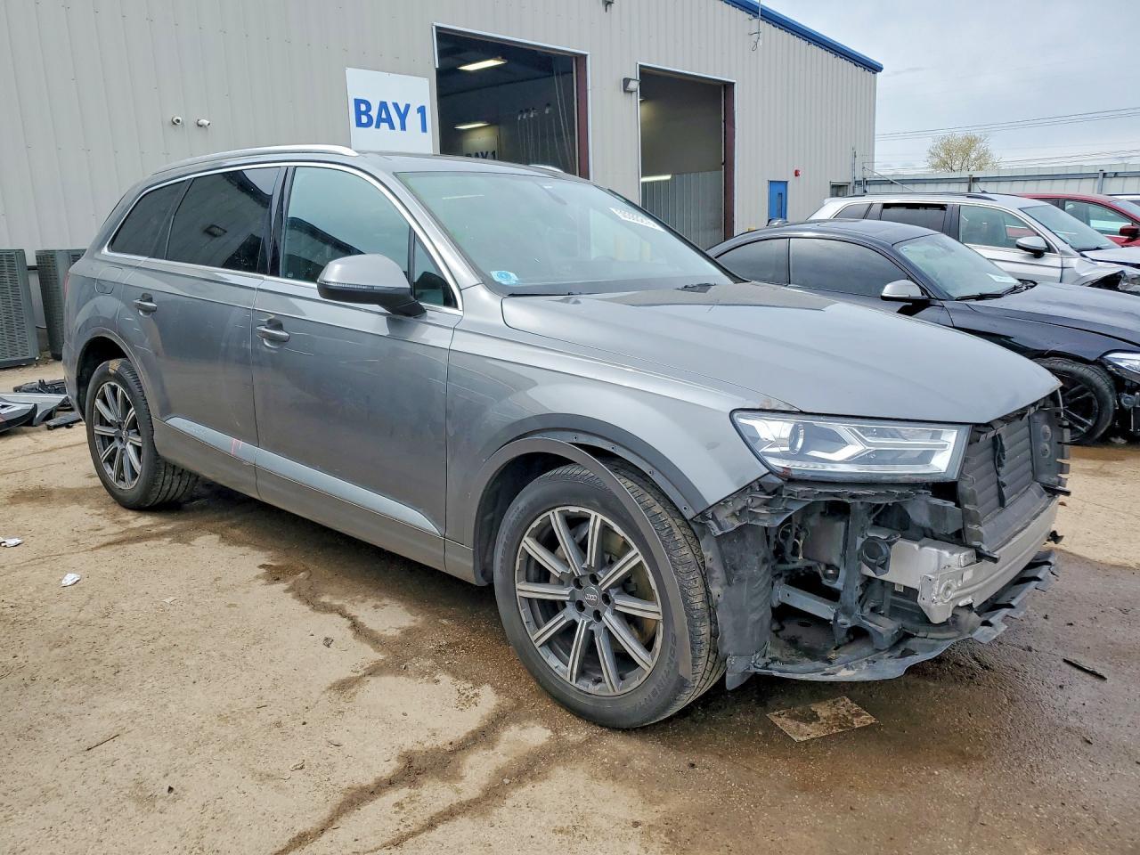 2018 AUDI Q7