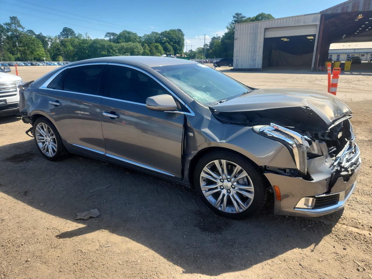2018 CADILLAC XTS