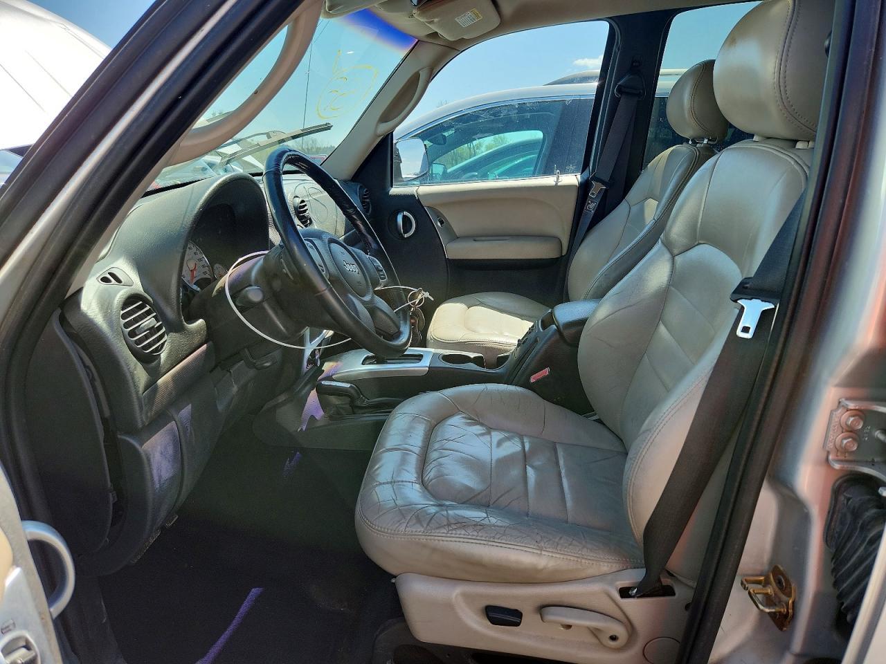 2002 JEEP Liberty