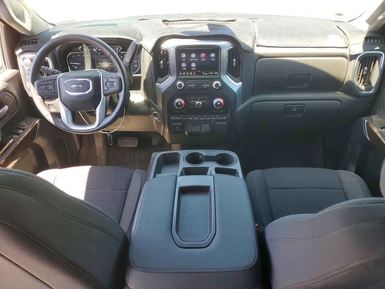 2023 GMC Sierra