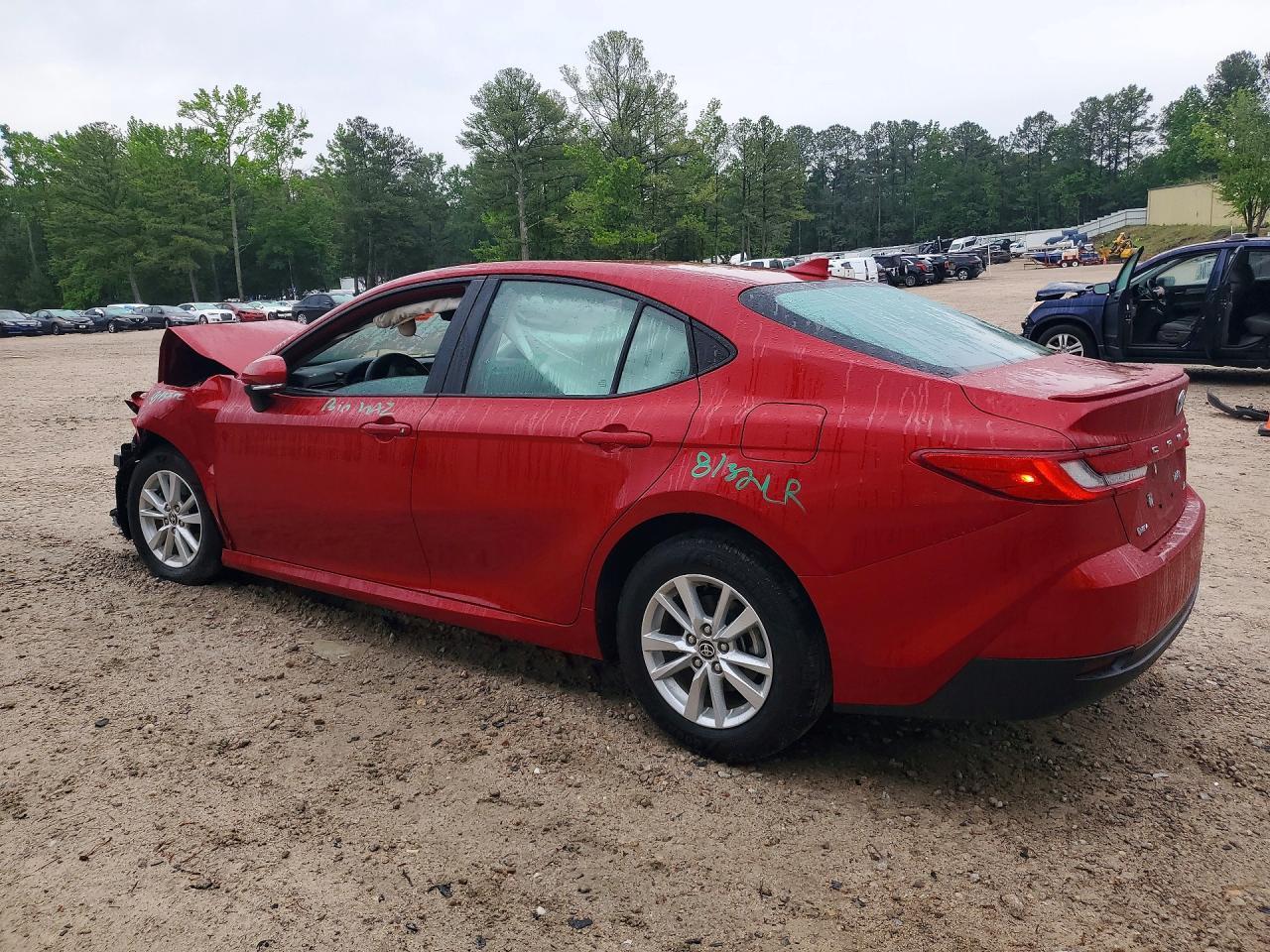 2025 TOYOTA CAMRY