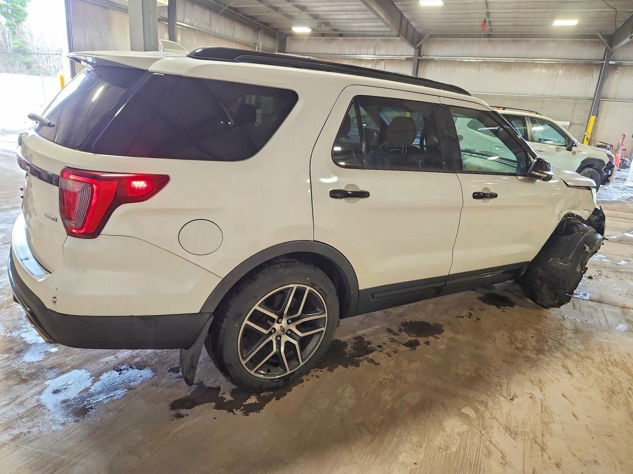 2016 FORD Explorer Sport Trac