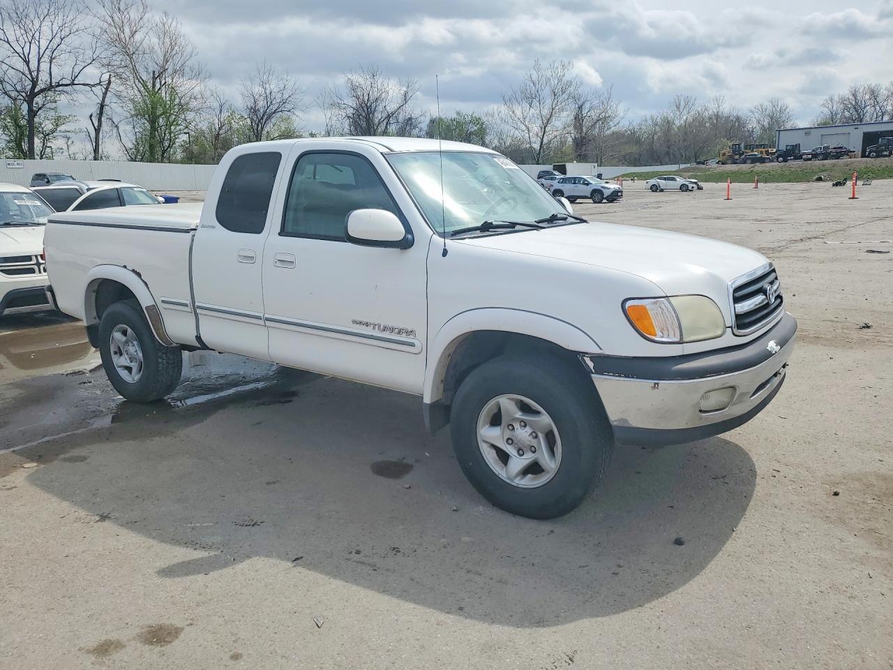 2002 TOYOTA TUNDRA