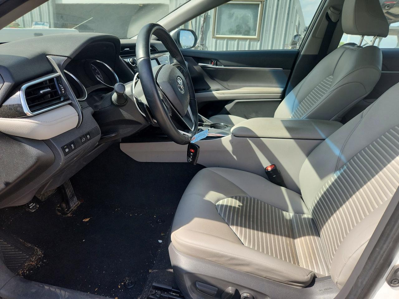 2018 TOYOTA CAMRY