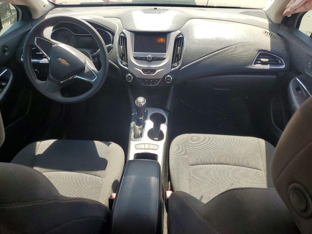 2018 CHEVROLET CRUZE