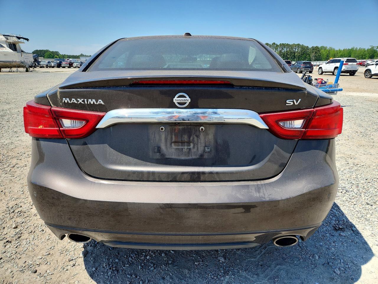 2016 NISSAN Maxima