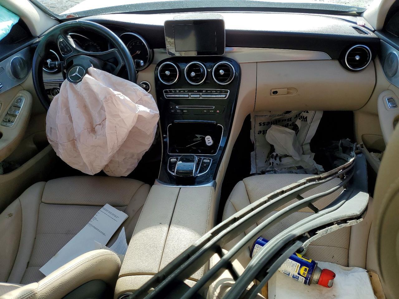 2016 MERCEDES-BENZ C-CLASS