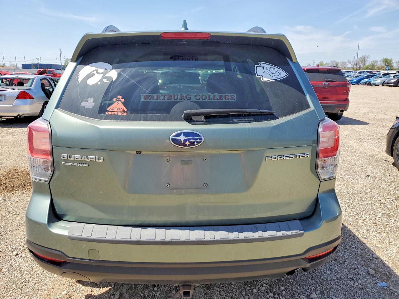 2018 SUBARU FORESTER