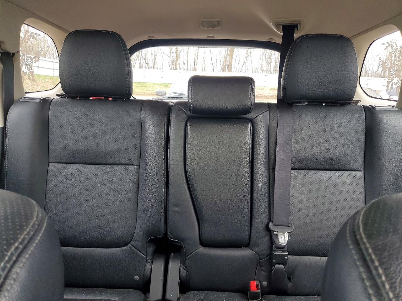 2016 MITSUBISHI outlander