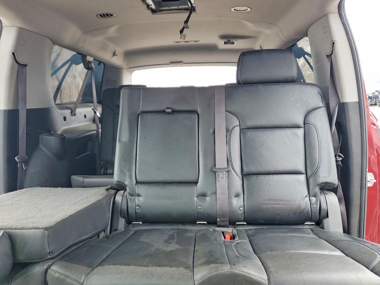 2016 CHEVROLET Suburban