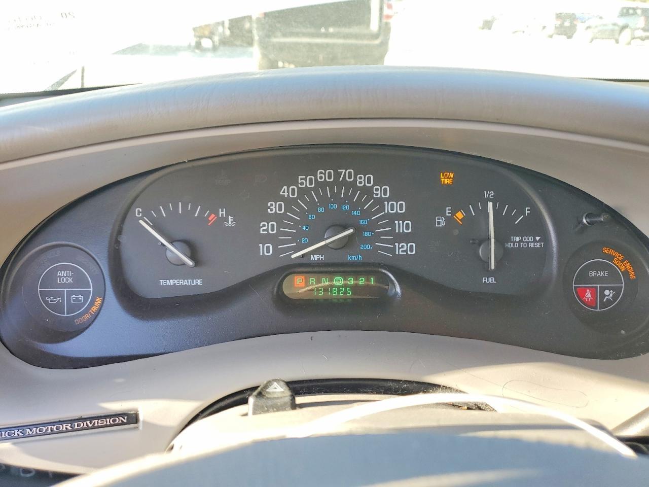 2001 BUICK Century