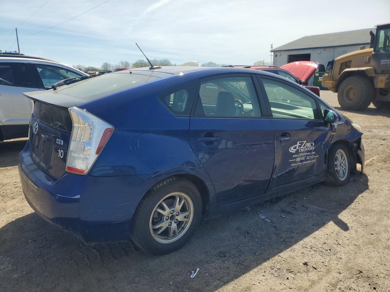 2011 TOYOTA PRIUS